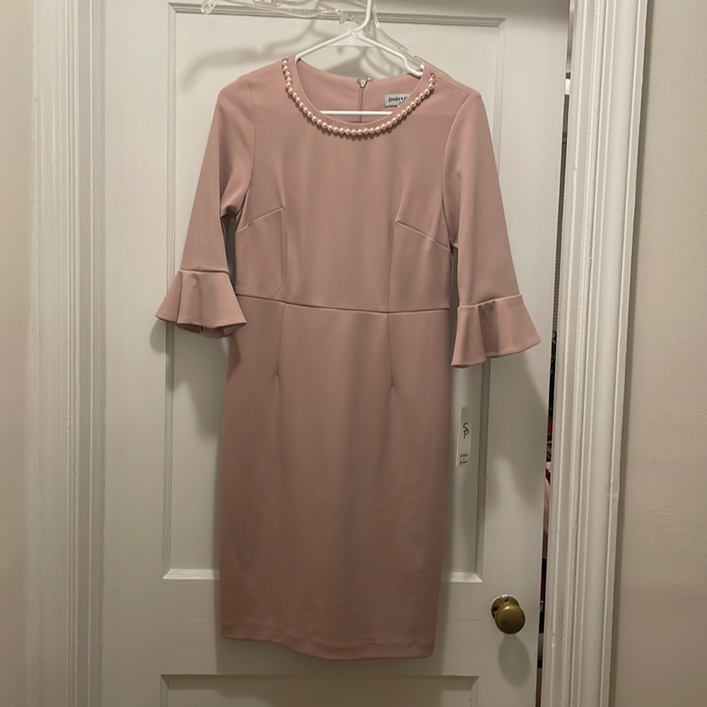 Bell sleeve dress